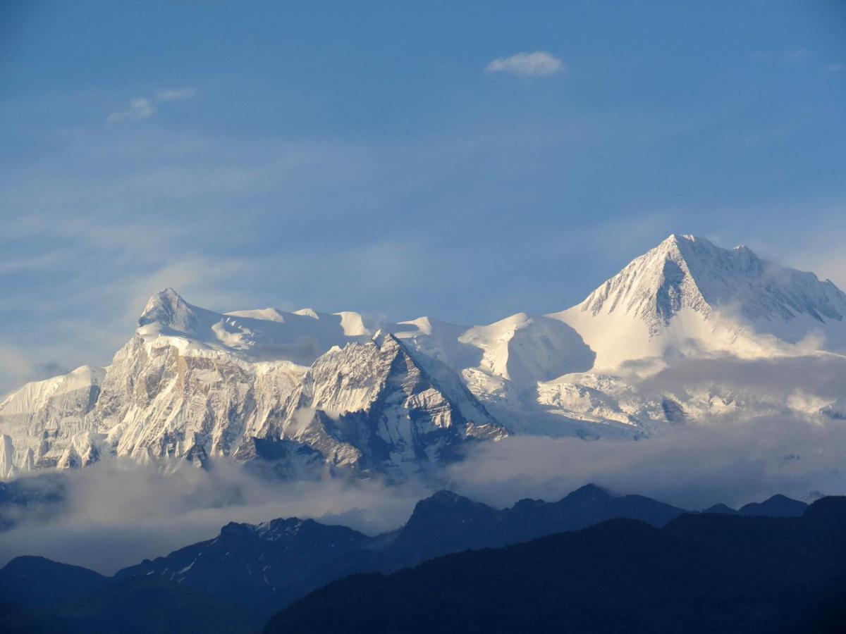 Le Glamour Resort & Wellness Spa Pokhara Exterior foto